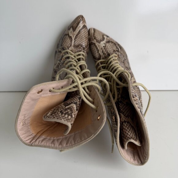 Fashion Nova Queen Of The Game Booties Size 8 Women’s Heeled Boots - Picture 5 of 10